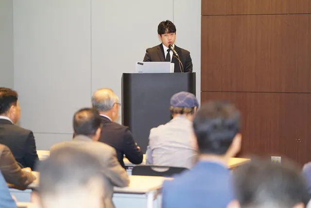 개막식 사회자 개회 진행