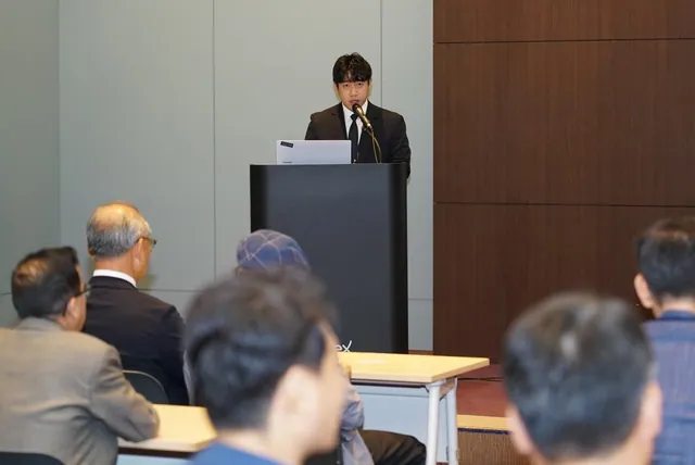 개막식 사회자 개회 진행